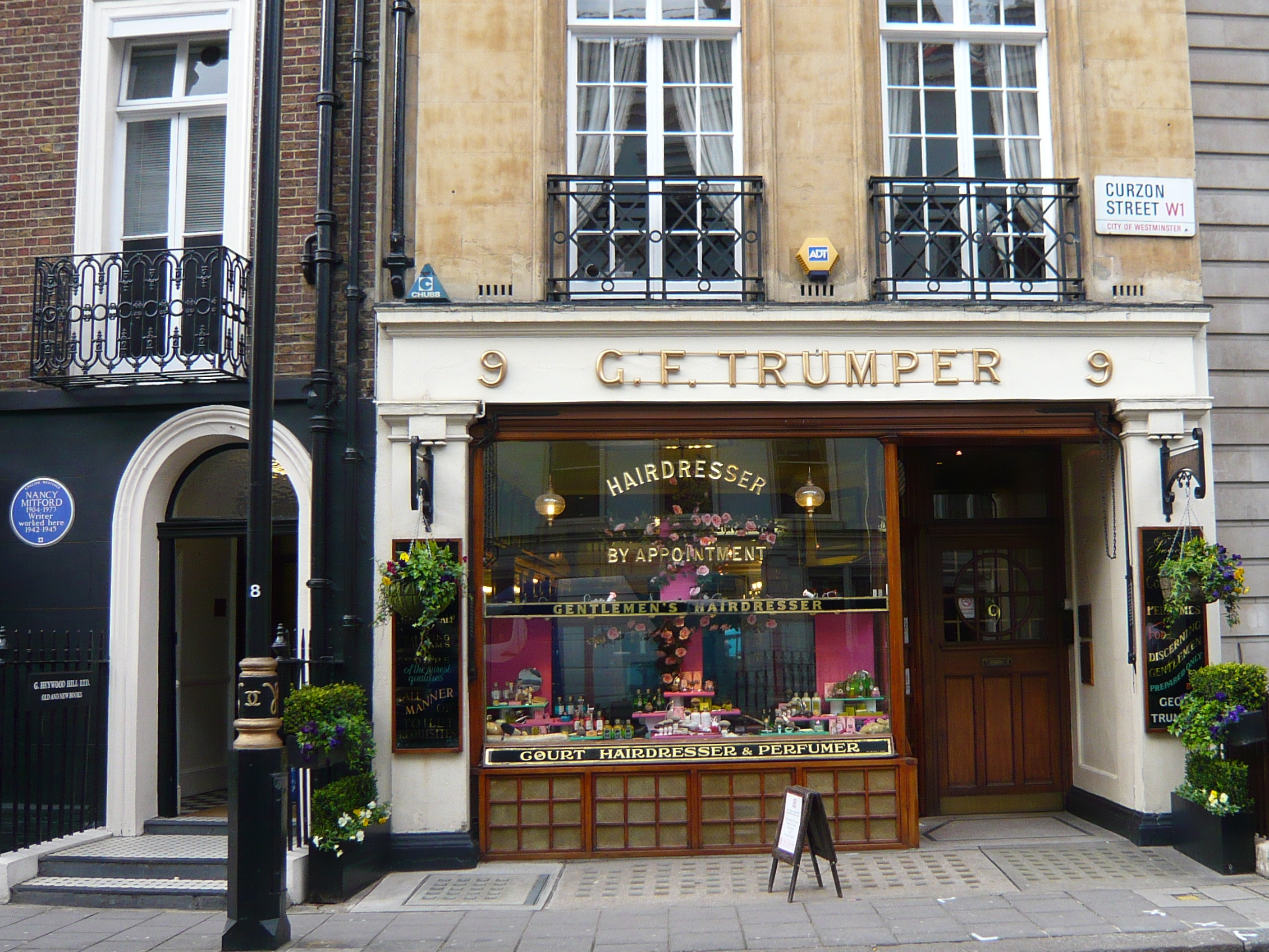 A short guide to Curzon Street, Mayfair