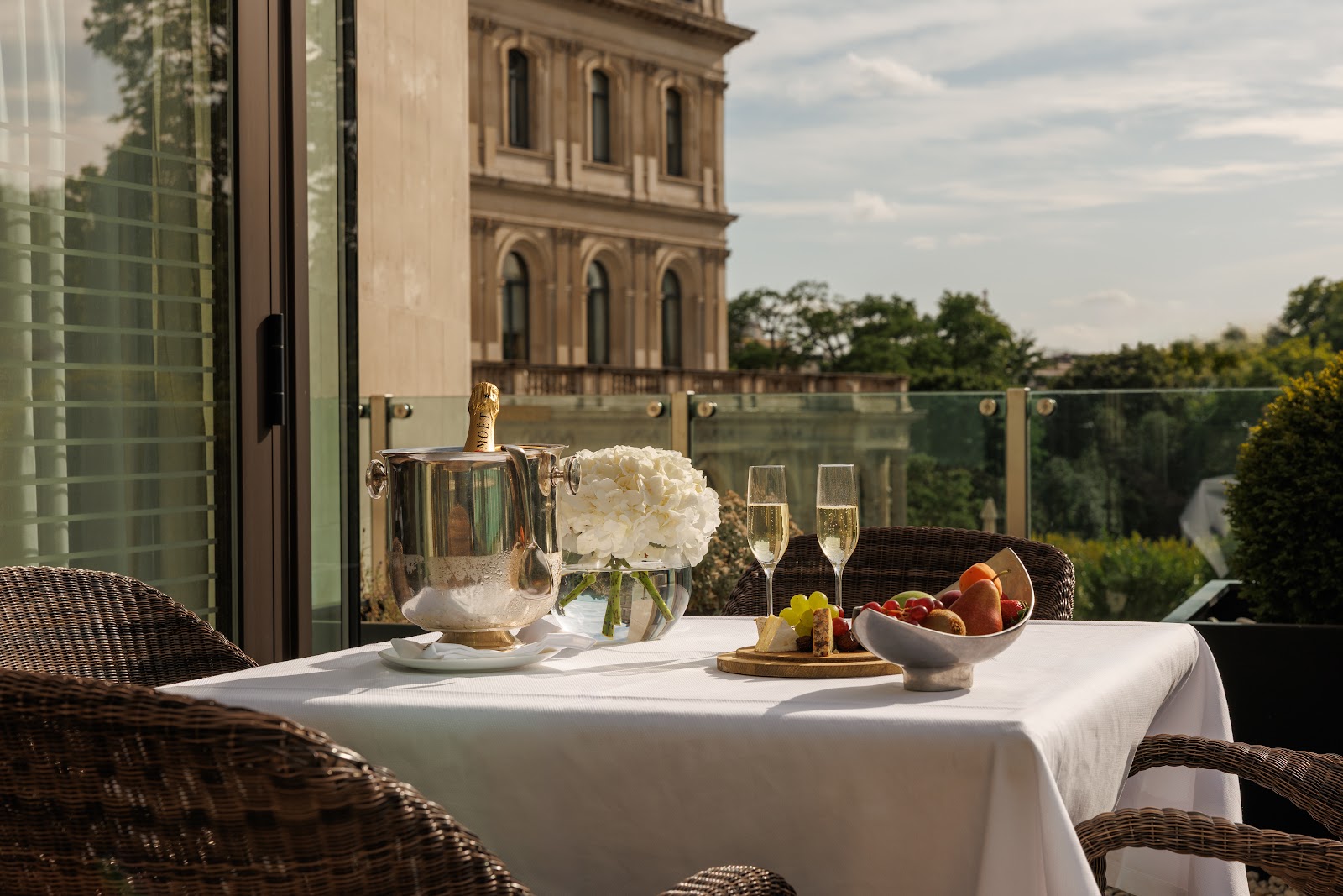 Four Seasons Hotel London at Park Lane